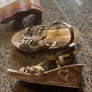 Arizona Jean company sandals kids